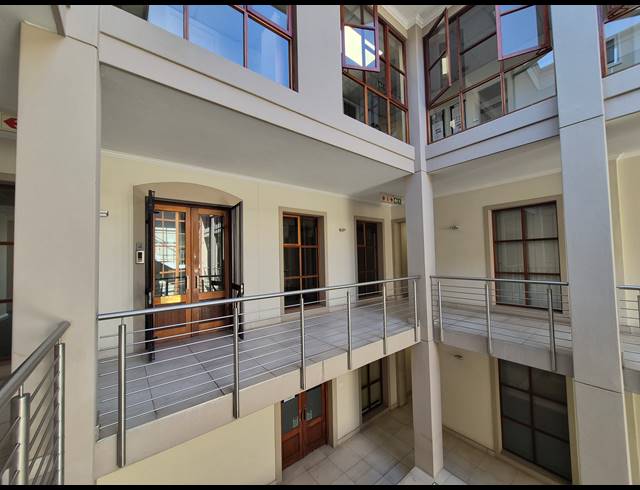 387M² OFFICE TO LET IN SANDTON CENTRAL